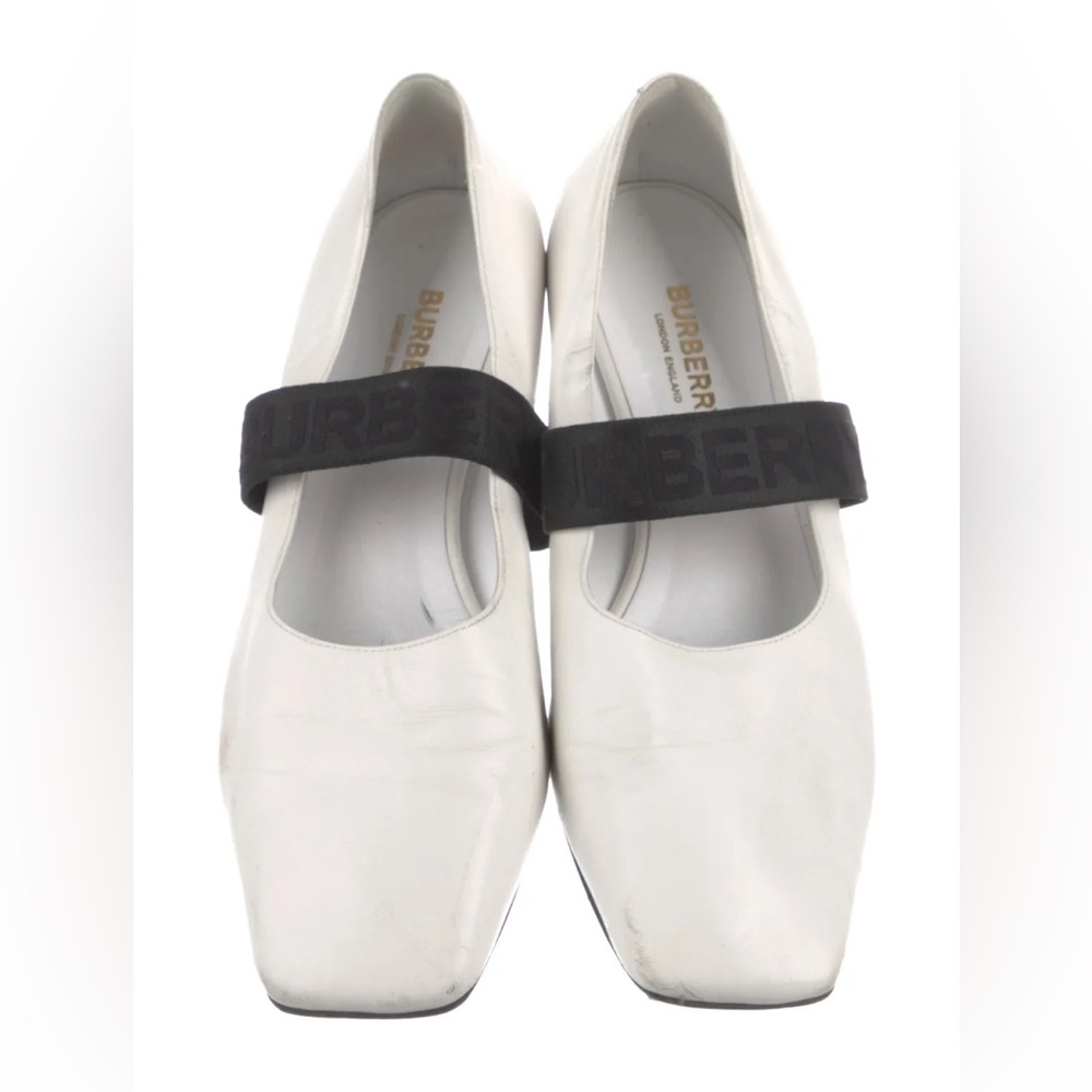 Burberry Flats